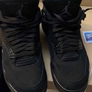 Jordan 4 black cat
